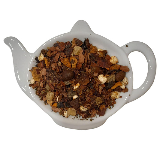 Choco Latte infusie met cacaoschalen, ananas, appel, braamblad, boekweit en koffiebonen – een romige, fruitige thee voor een ultiem verwenmoment